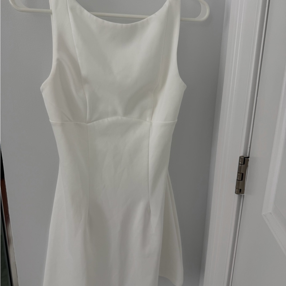 Classic White Sleeveless A-Line Dress - Picture 2 of 6